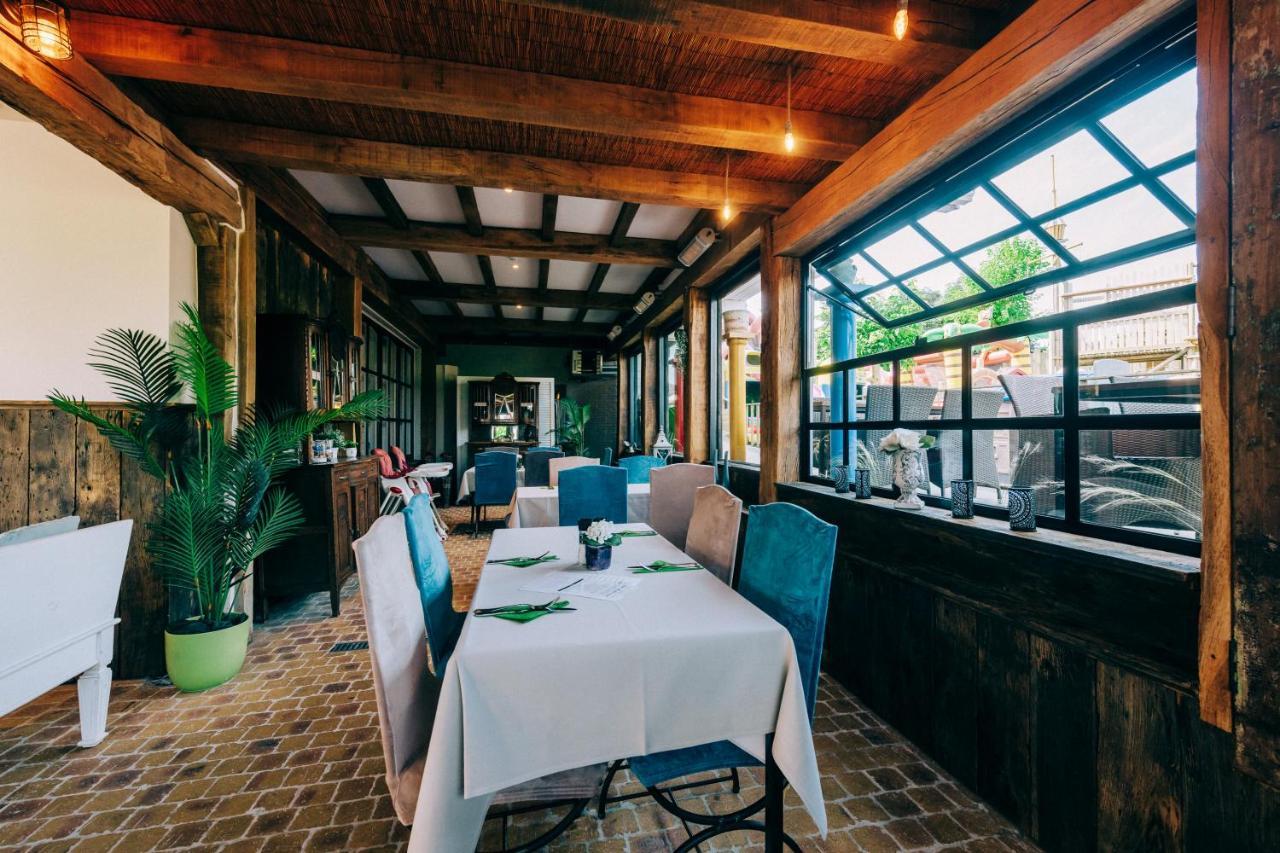 Hotel De Kalvaar Ninove Kültér fotó