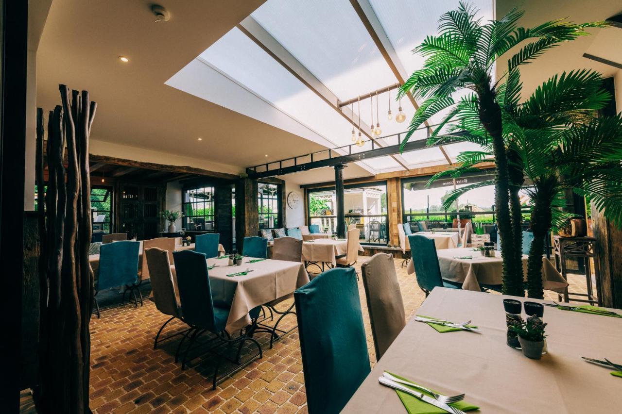 Hotel De Kalvaar Ninove Kültér fotó