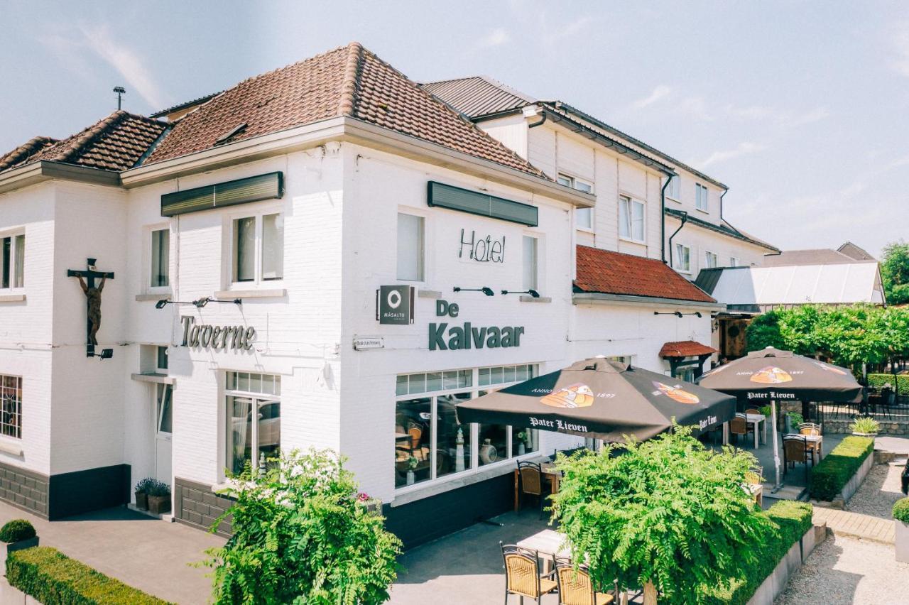 Hotel De Kalvaar Ninove Kültér fotó